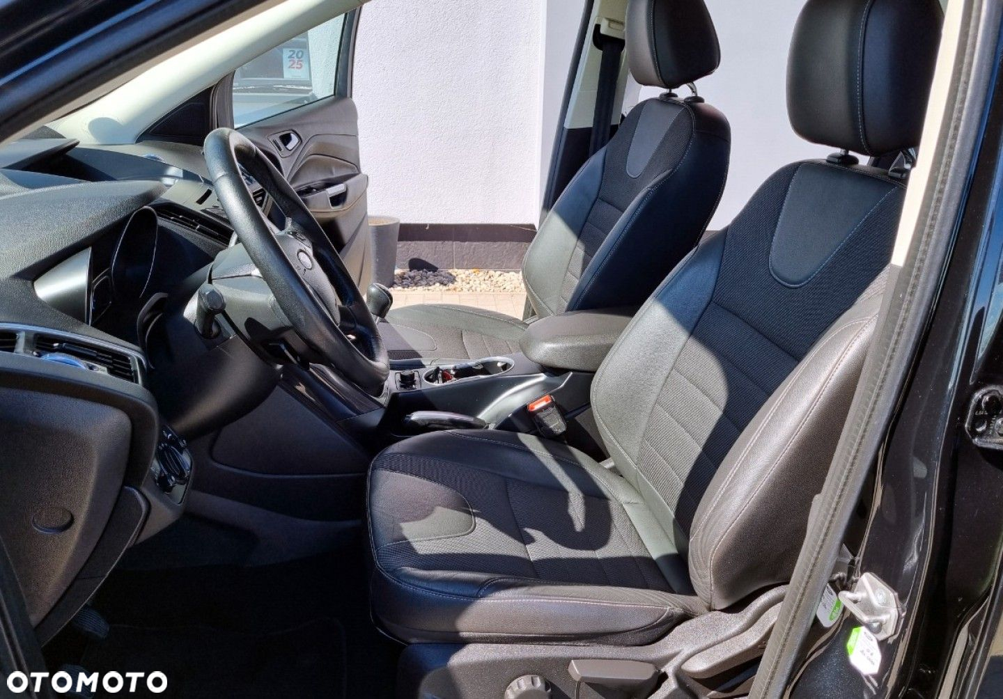 Ford Kuga - 26