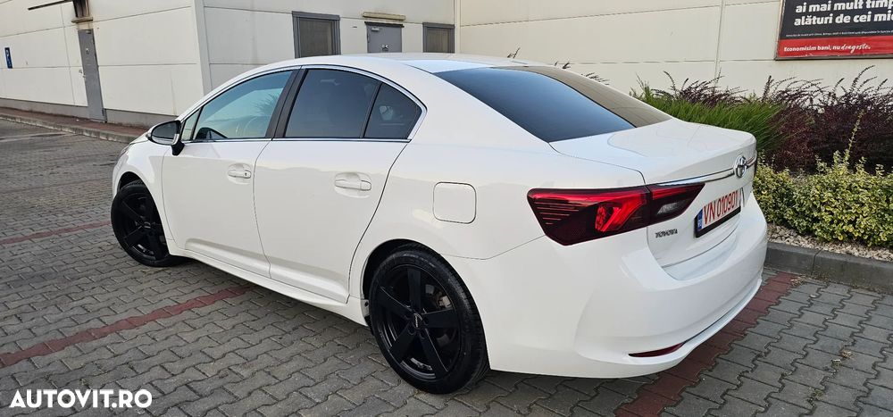 Toyota Avensis - 3