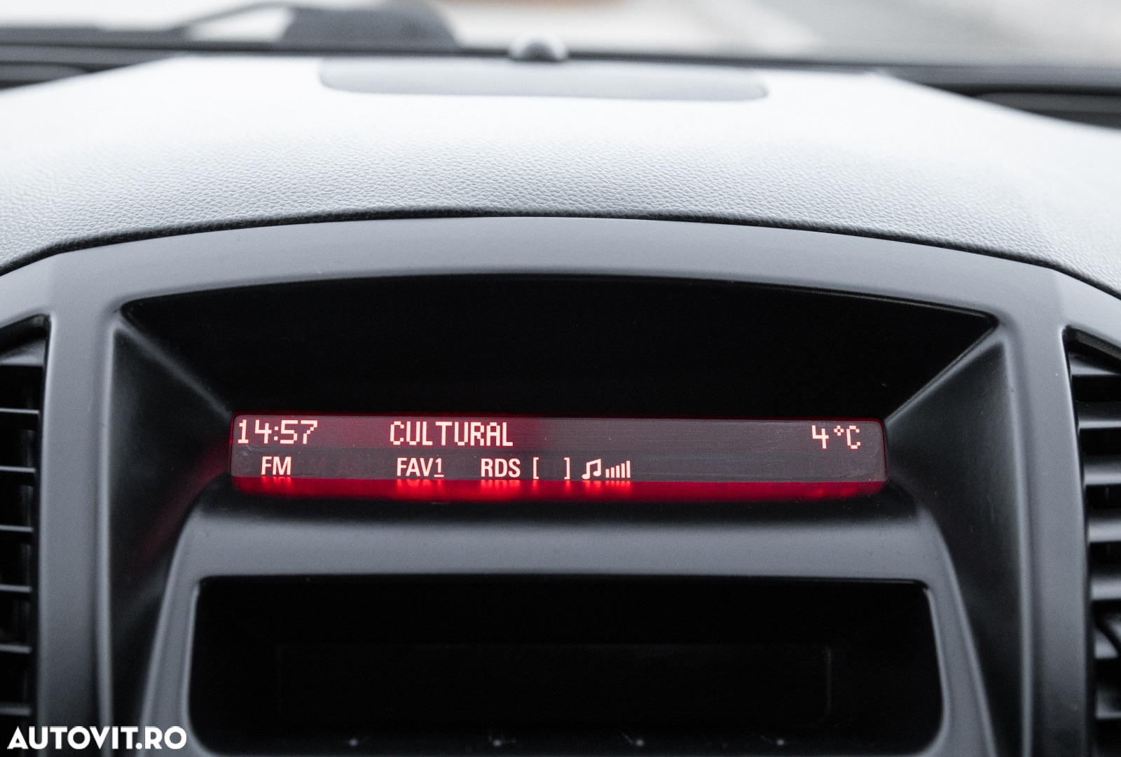 Opel Insignia 2.0 CDTI ecoFLEX Start/Stop Business Innovation - 13