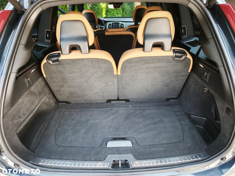 Volvo XC 90 T6 AWD Momentum 7os - 16