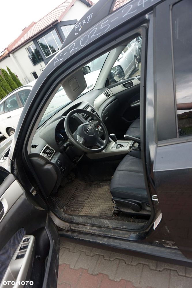 SUBARU FORESTER III SH 2008 61K 2.0 16V EJ20F 150KM TZ1B8LTZAB SZARY na części - 9