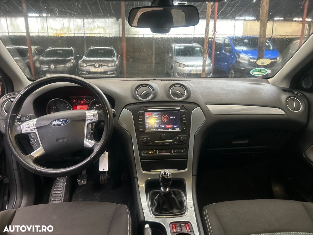 Ford Mondeo 1.6 TDCi ECOnetic - 8