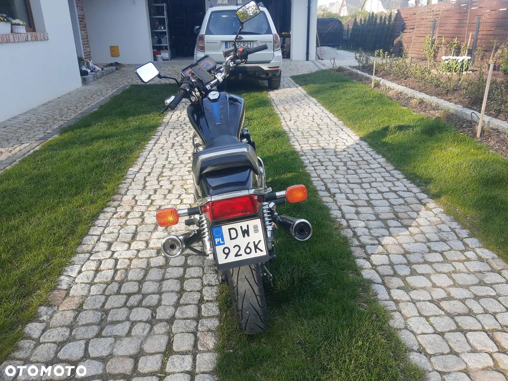 Honda CB - 19