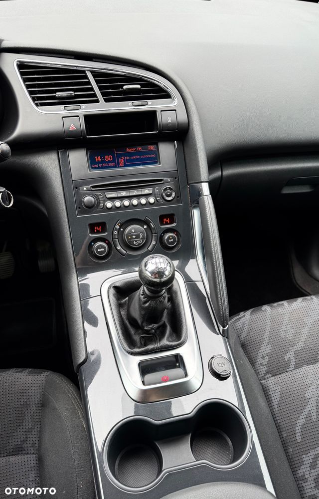 Peugeot 3008 1.6 HDi Trendy - 23