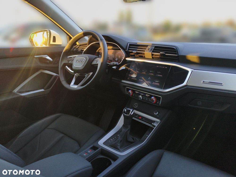 Audi Q3 Sportback - 10