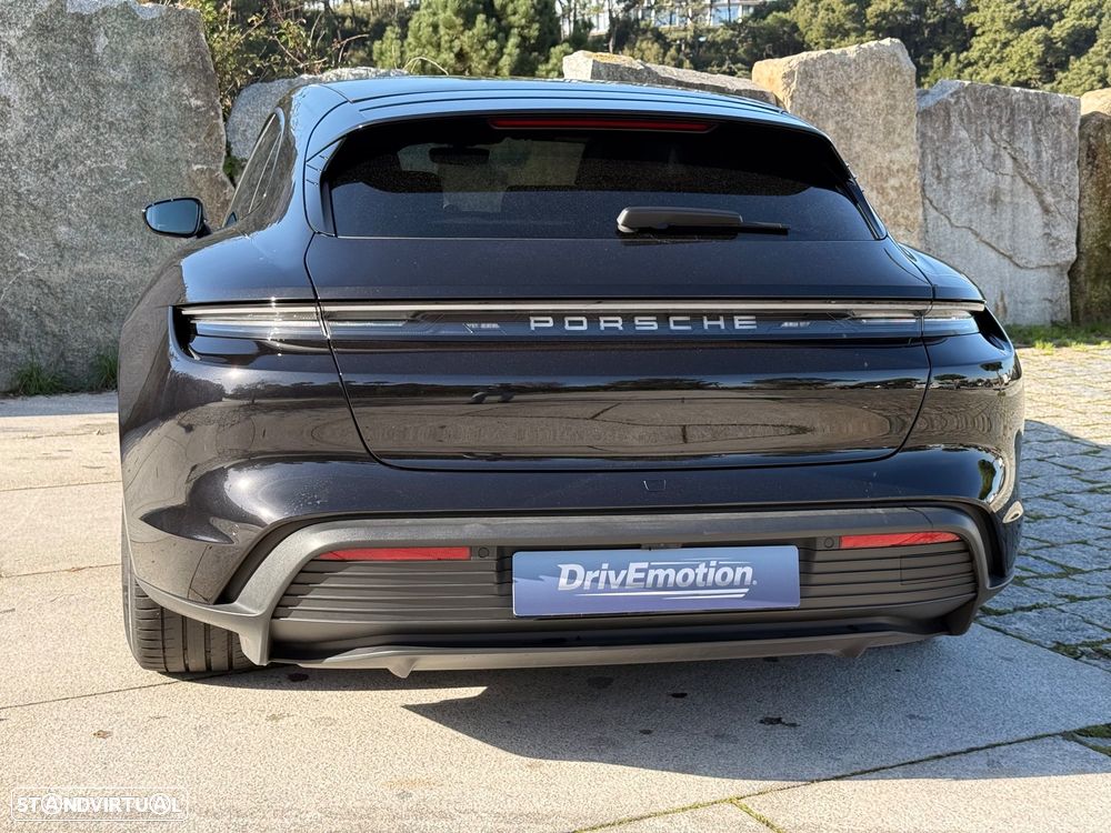 Porsche Taycan Sport Turismo bateria Performance Plus - 3