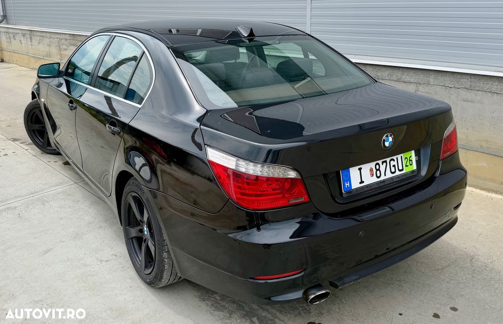 BMW Seria 5 520d Edition Lifestyle - 21