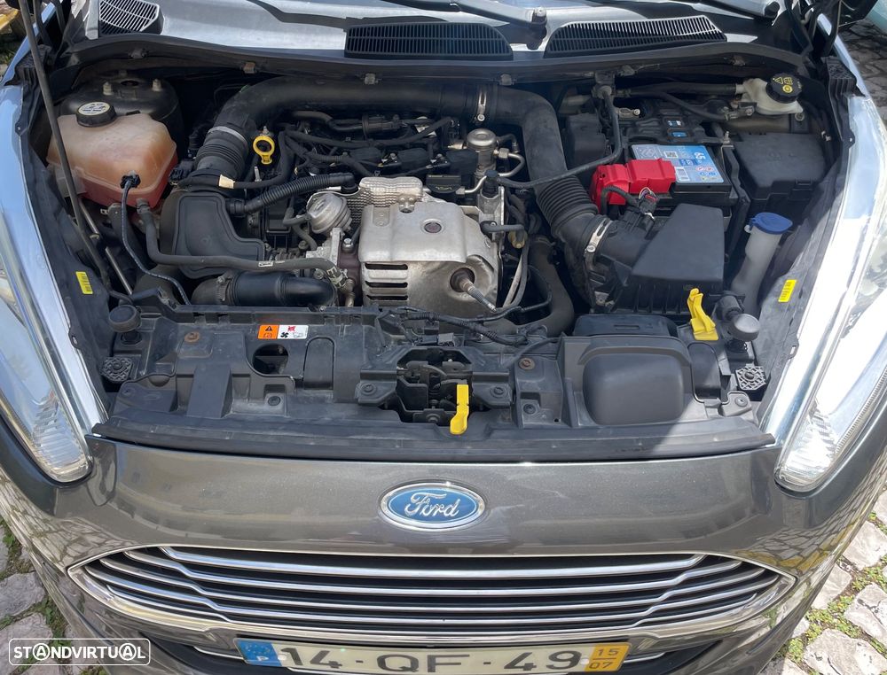 Ford Fiesta 1.0 T EcoBoost Titanium - 22