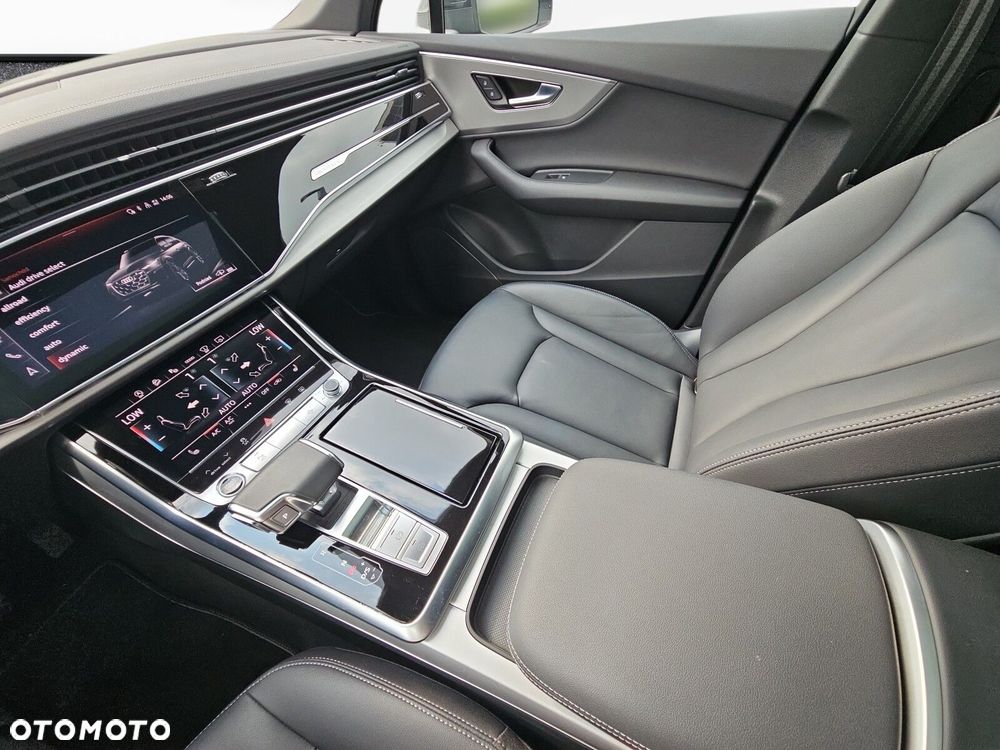 Audi Q7 - 22