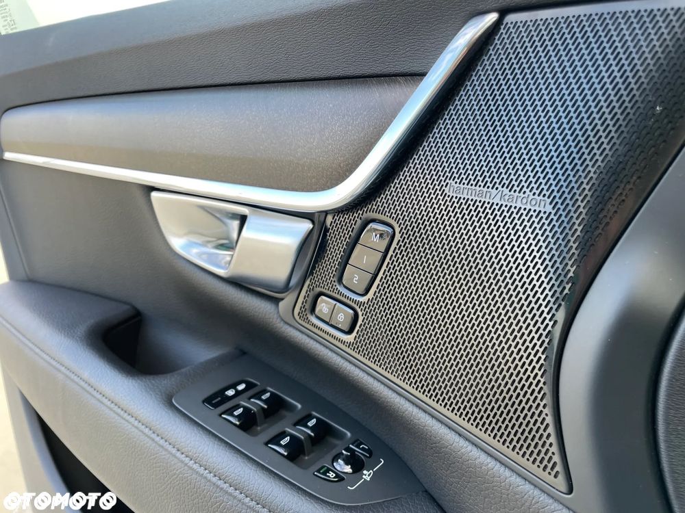 Volvo V90 Cross Country T5 AWD - 34