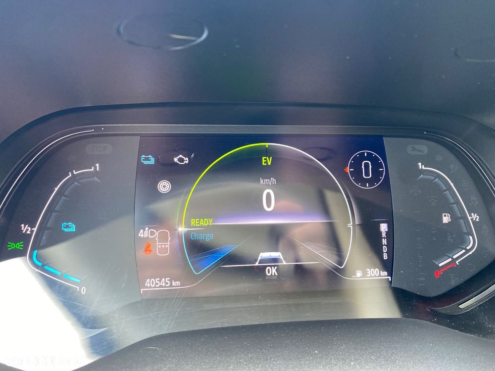 Renault Captur - 28