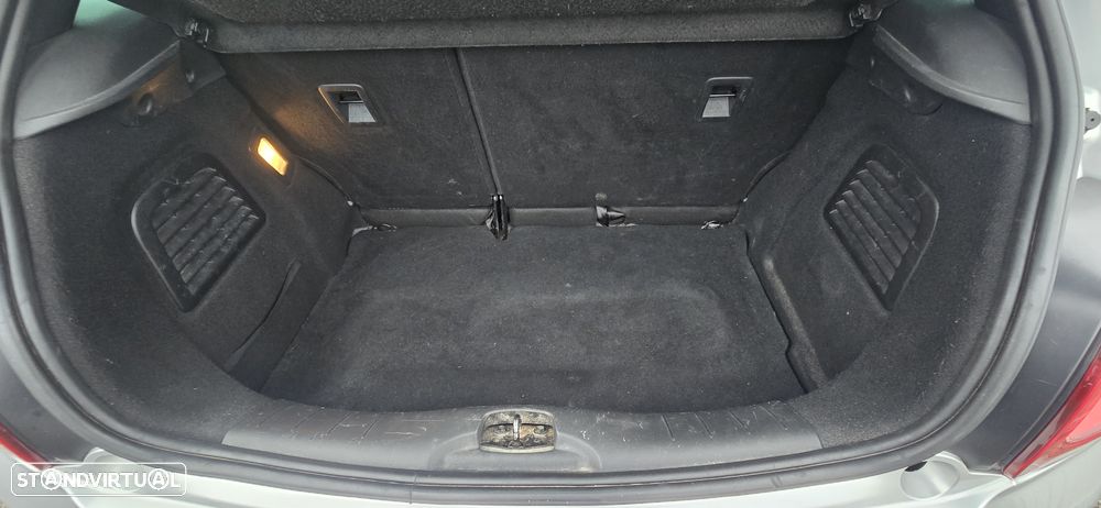 Citroën DS3 1.6 HDi Airdream So Chic - 14