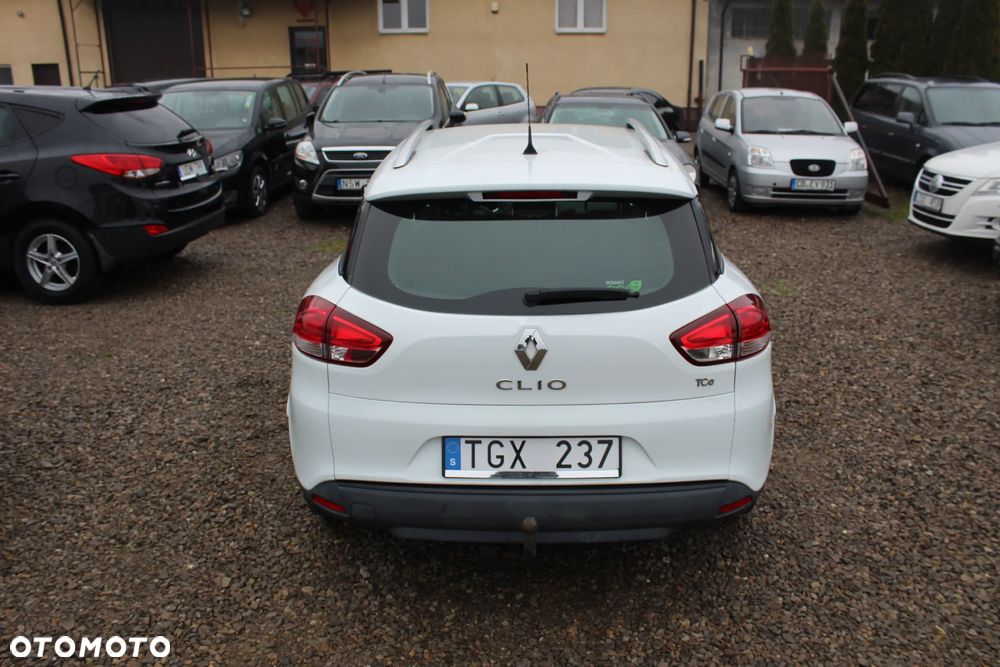 Renault Clio - 10