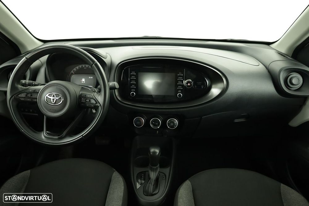 Toyota Aygo X 1.0 Pulse CVT - 8
