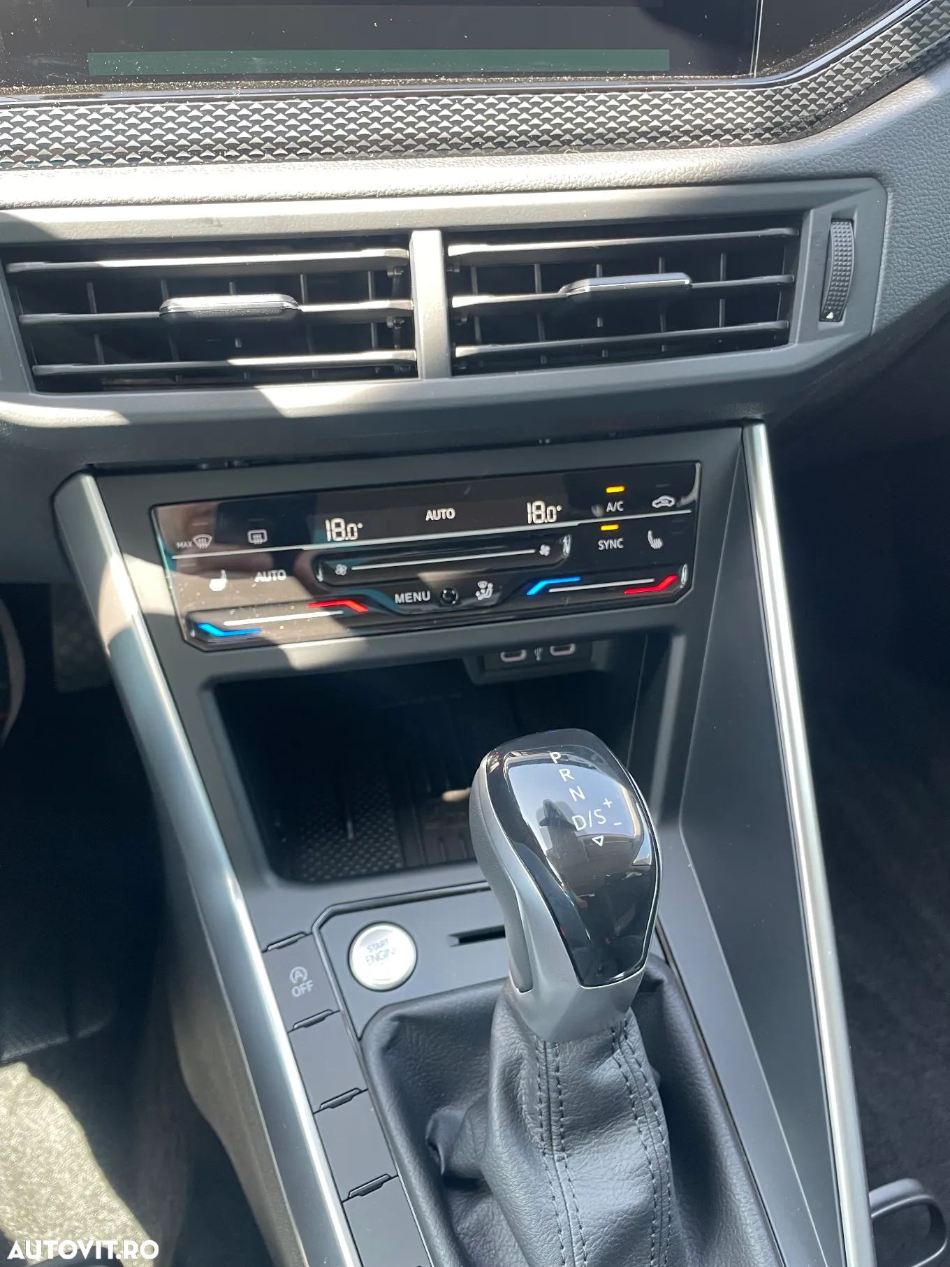 Volkswagen Taigo 1.0 TSI DSG Life - 15