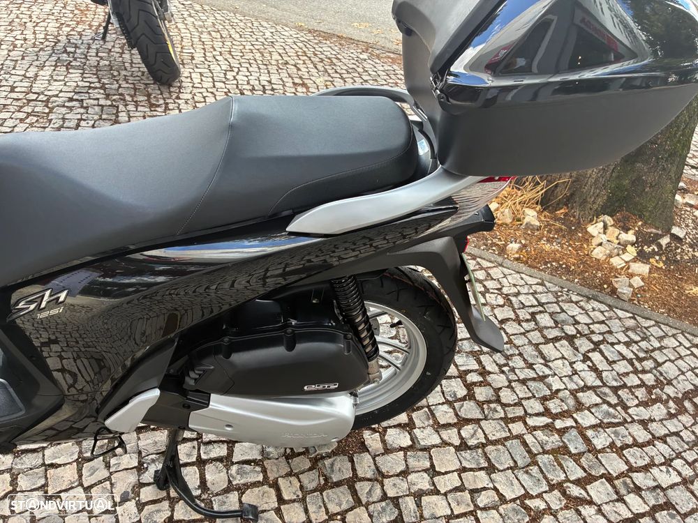 Honda SH 125 I - 9