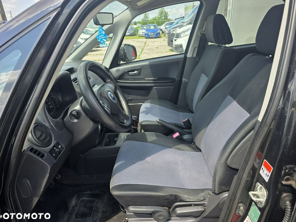 Fiat Sedici - 10