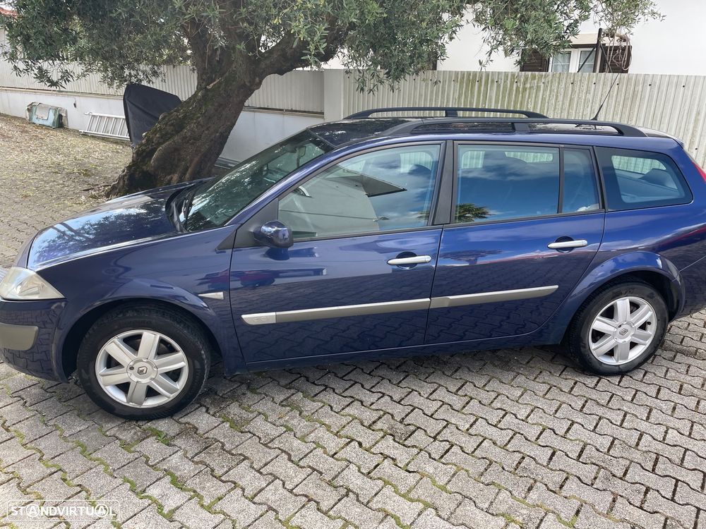 Renault Mégane Break 1.5 dCi Dynamique - 4
