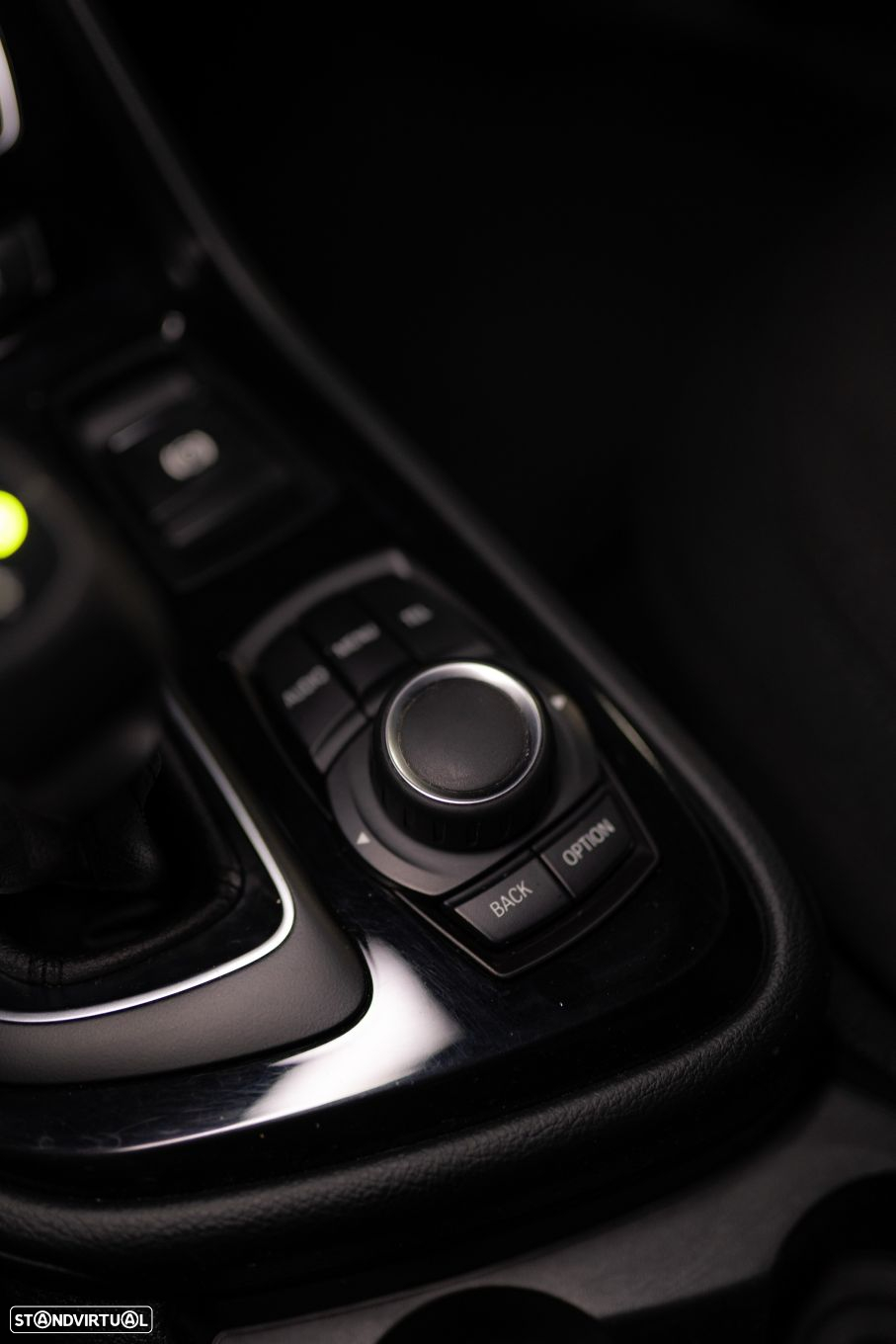 BMW 218 Active Tourer d Advantage Auto - 35