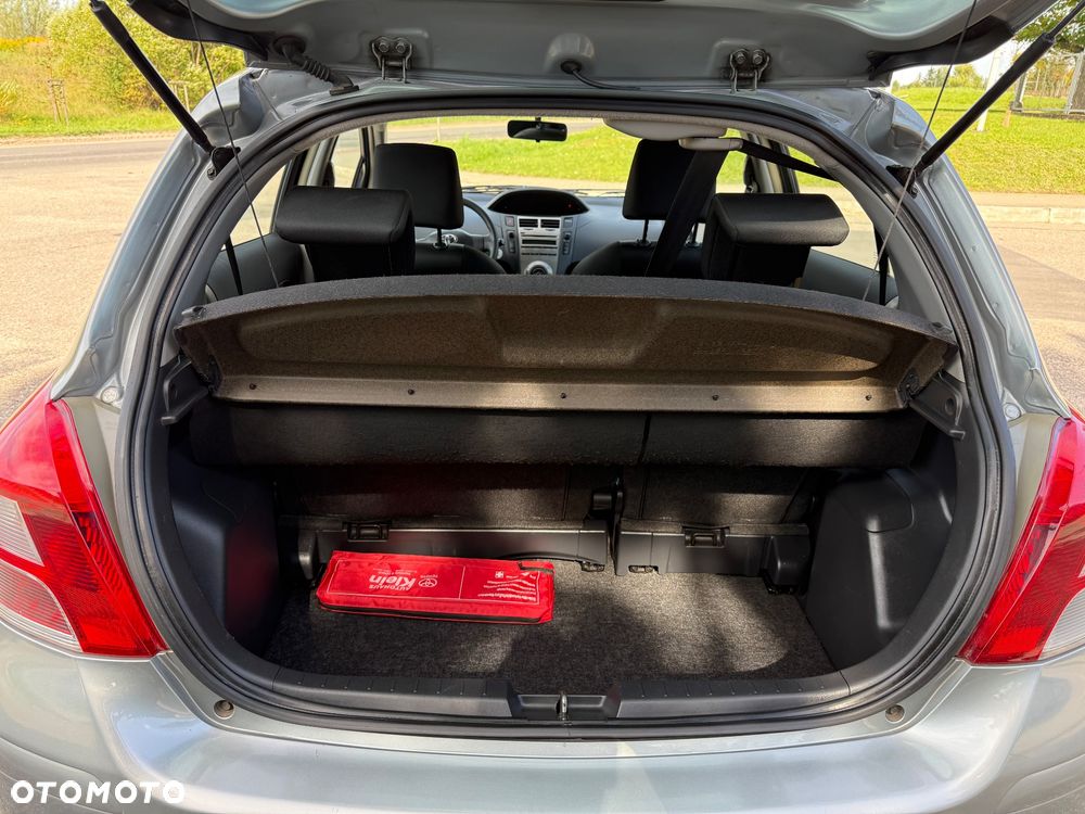 Toyota Yaris 1.33 VVT-i Cool - 9