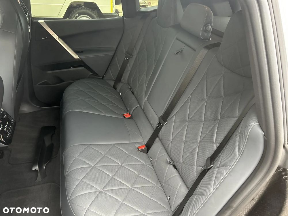 BMW iX xDrive40 76.6kWh - 35