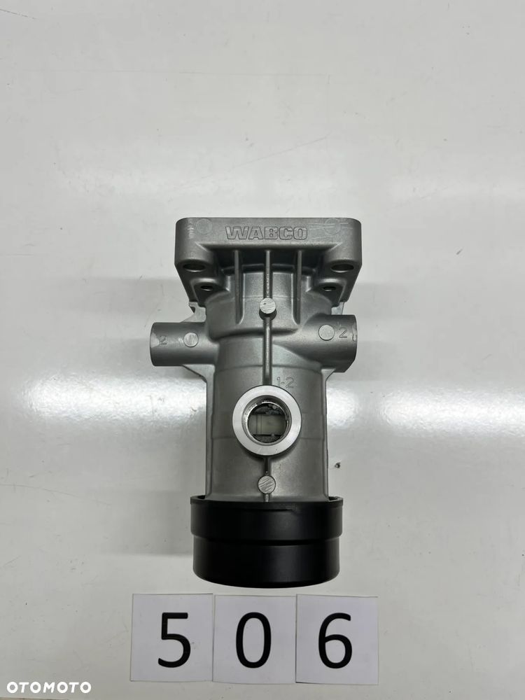 Zawór hamulcowy przyczepy / naczepy WABCO 9710020200 - 1