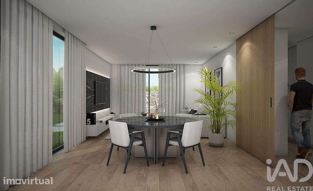 Casa / Villa T3 em Monte Córdova de 200,00 m2 - Grande imagem: 5/30