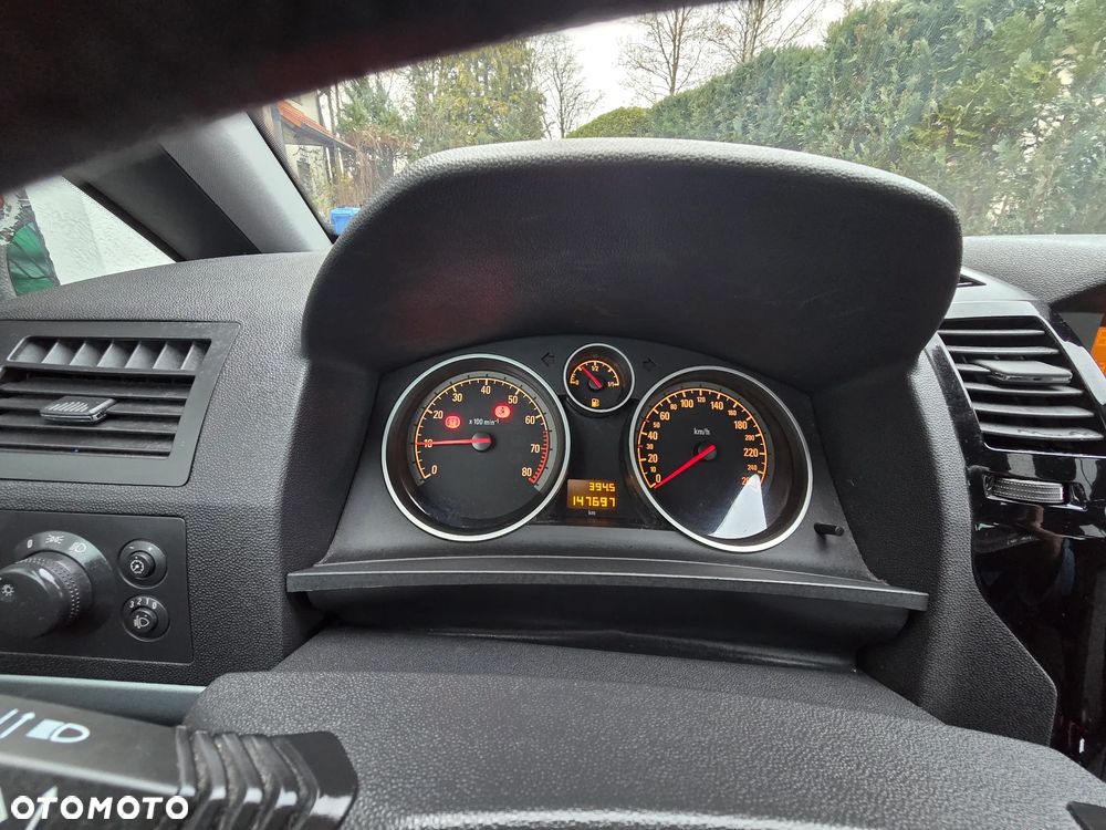 Opel Zafira 1.8 Innovation 110 Jahre - 16