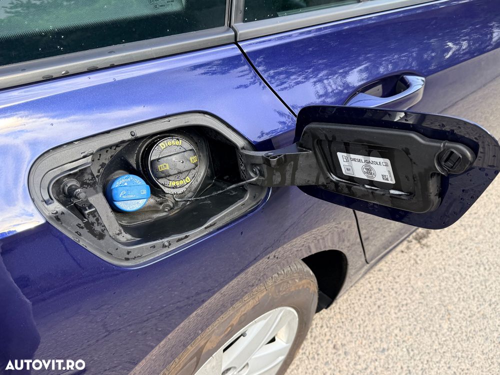 Volkswagen Golf - 13