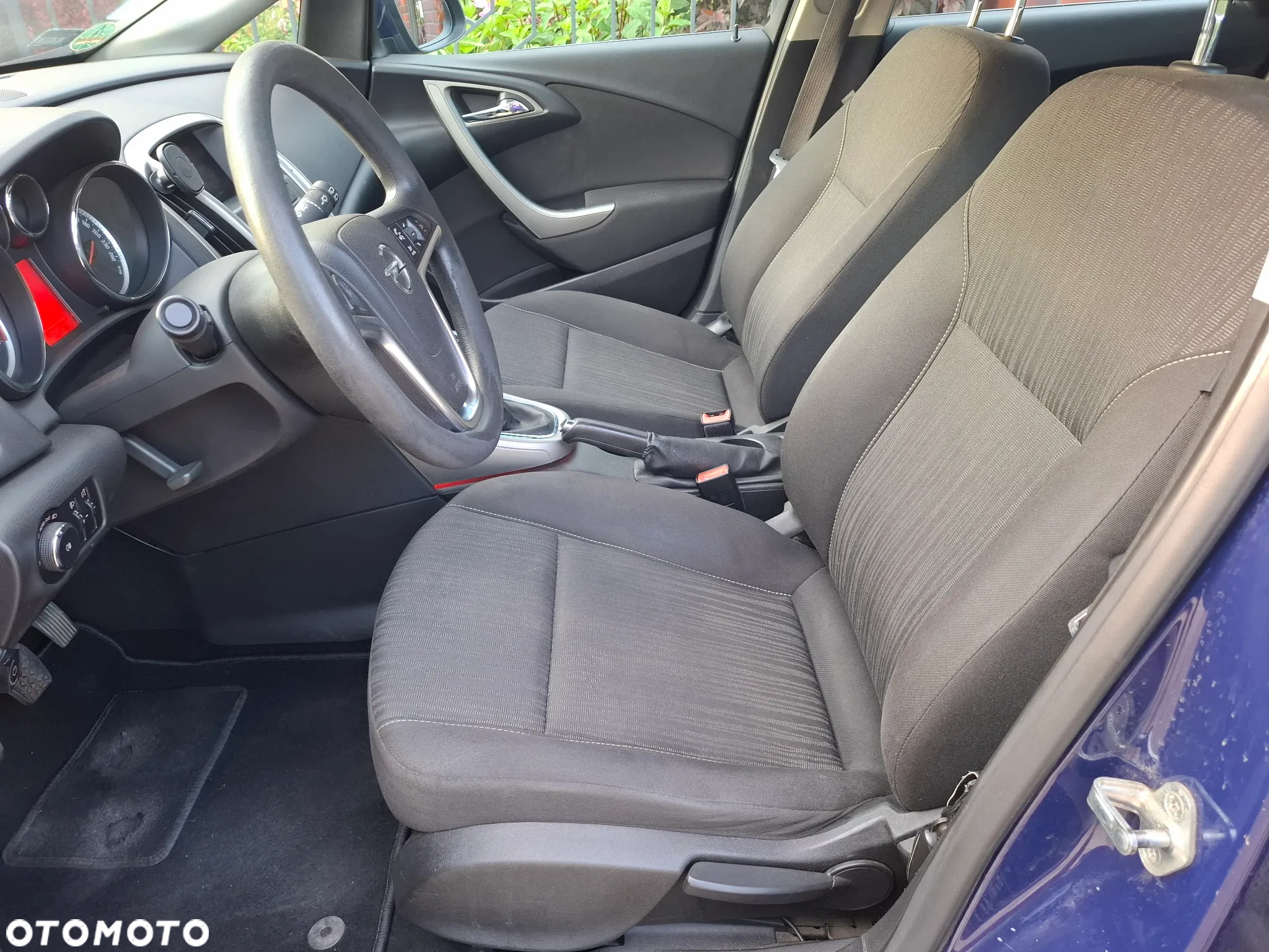 Opel Astra 1.4 Turbo Sports Tourer - 14