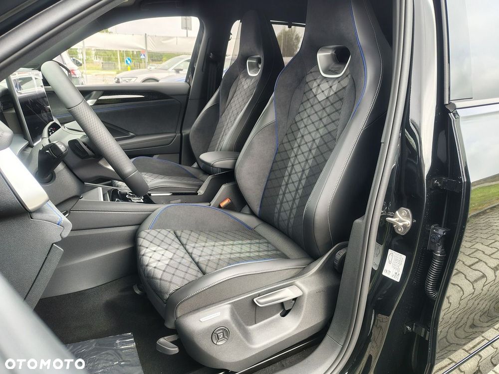 Volkswagen Tayron 2.0 TSI OPF 4MOTION DSG R-Line - 10