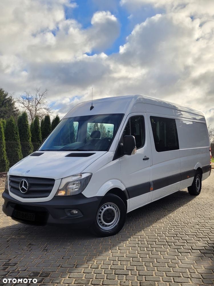 Mercedes-Benz Sprinter - 1