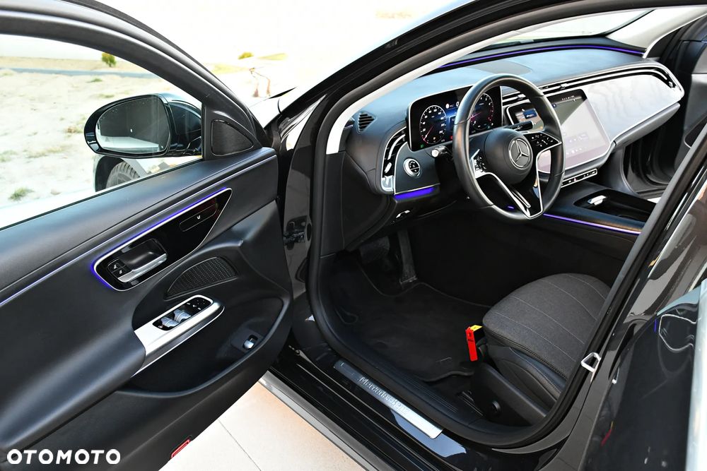 Mercedes-Benz Klasa E 200 Avantgarde - 21