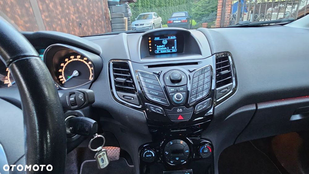 Ford Fiesta - 27