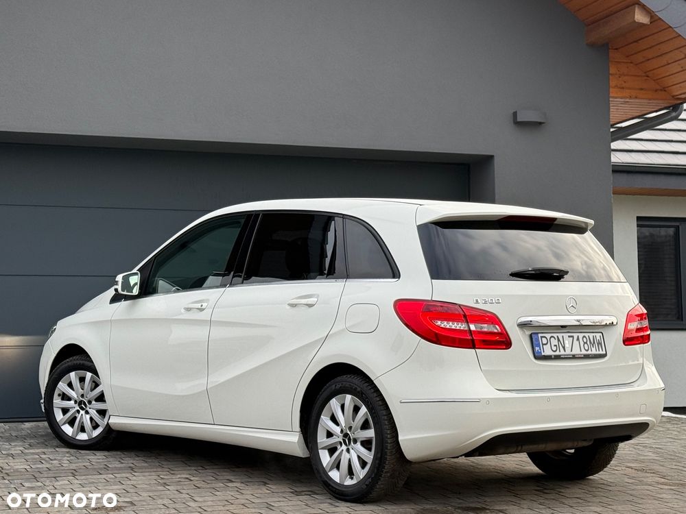 Mercedes-Benz Klasa B 200 7G-DCT Edition - 8