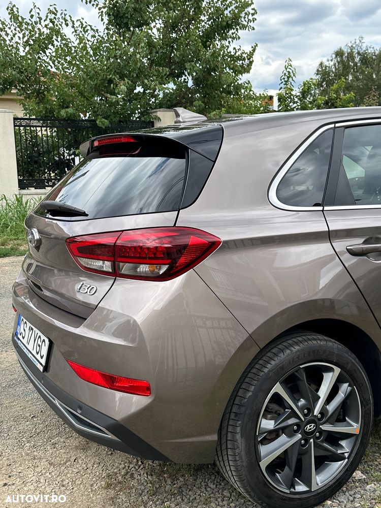 Hyundai i30 1.5 160CP MHEV 48V M/T Highway - 4