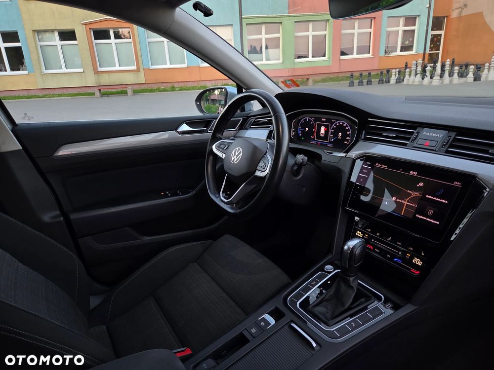 Volkswagen Passat 2.0 TDI EVO Business DSG - 14