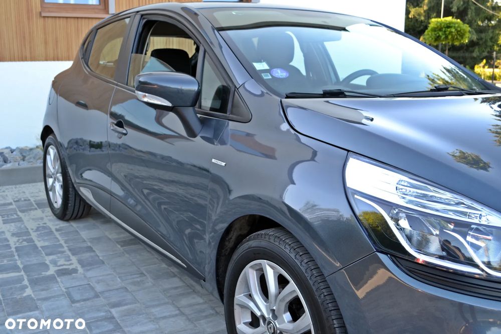 Renault Clio - 14
