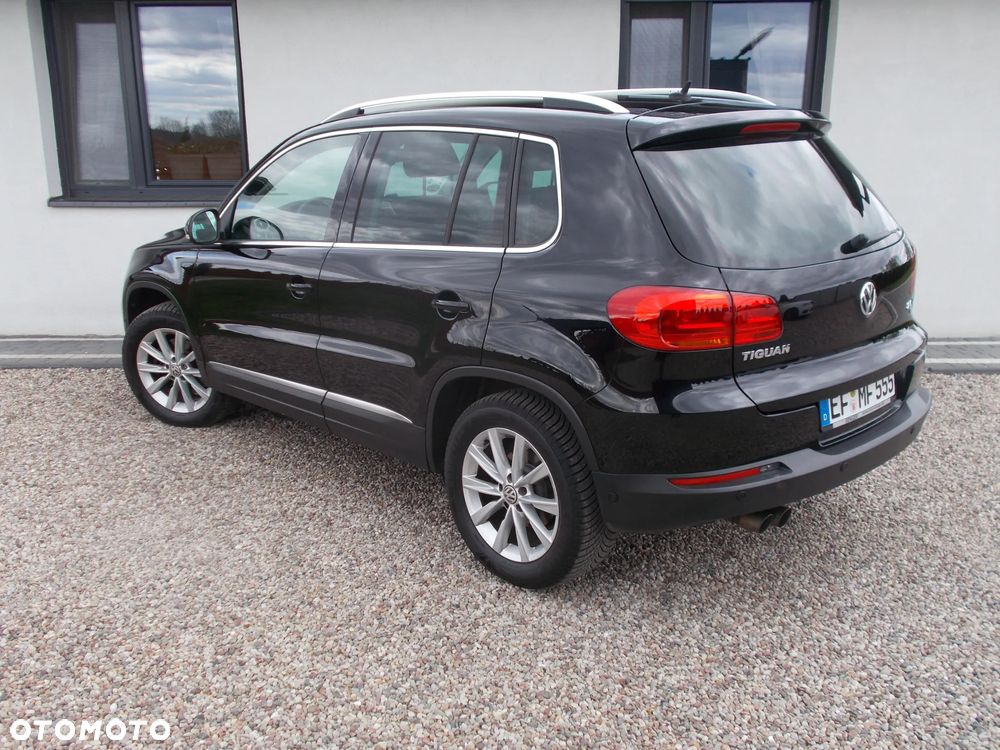 Volkswagen Tiguan 2.0 TDI 4Mot Perfectline R-Style DSG - 12