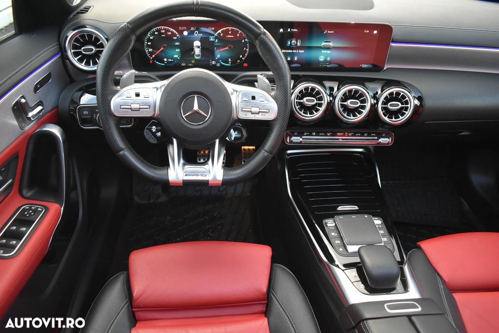Mercedes-Benz CLA 35 AMG 4MATIC Coupe - 19