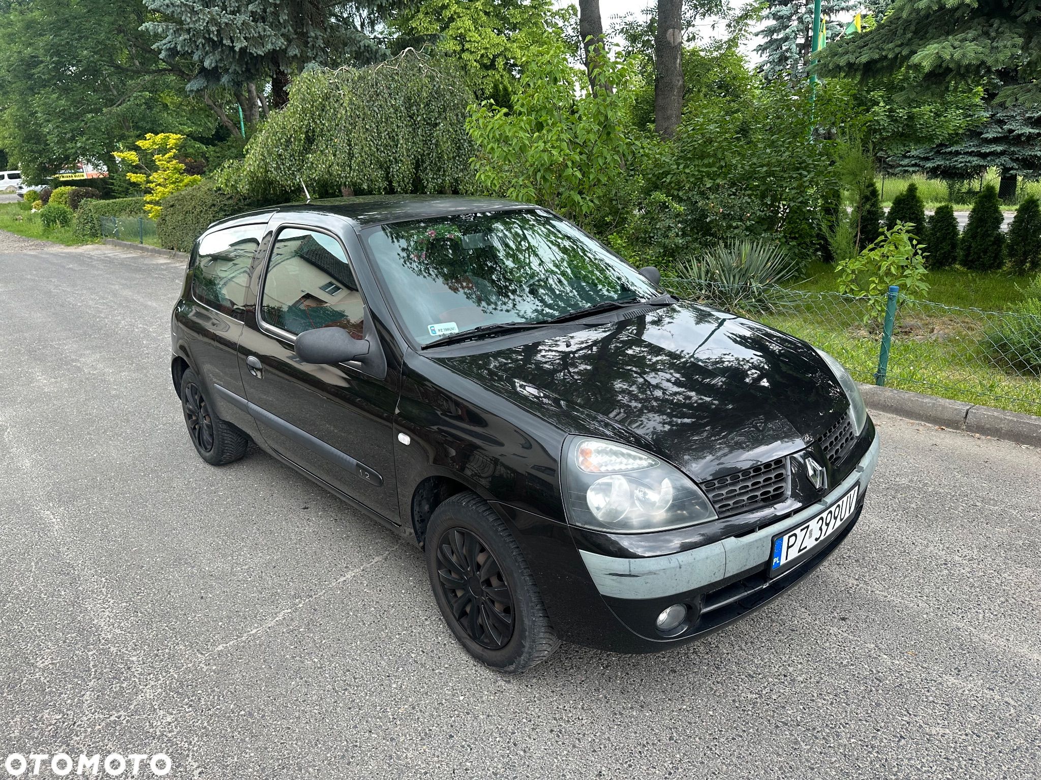 Renault Clio - 1