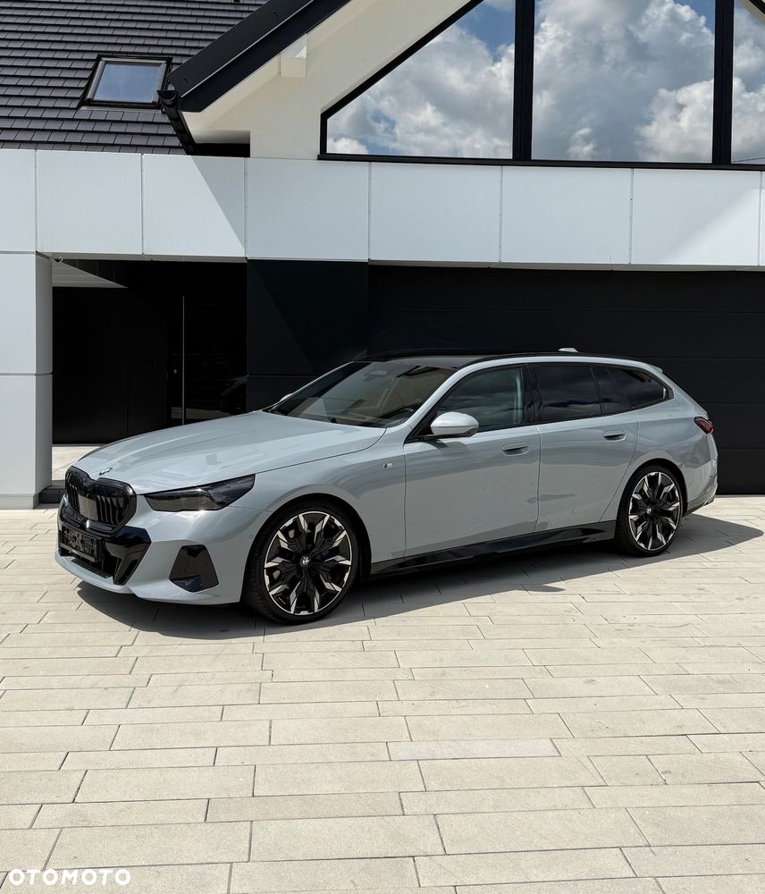 BMW Seria 5 520d xDrive mHEV M Sport - 24