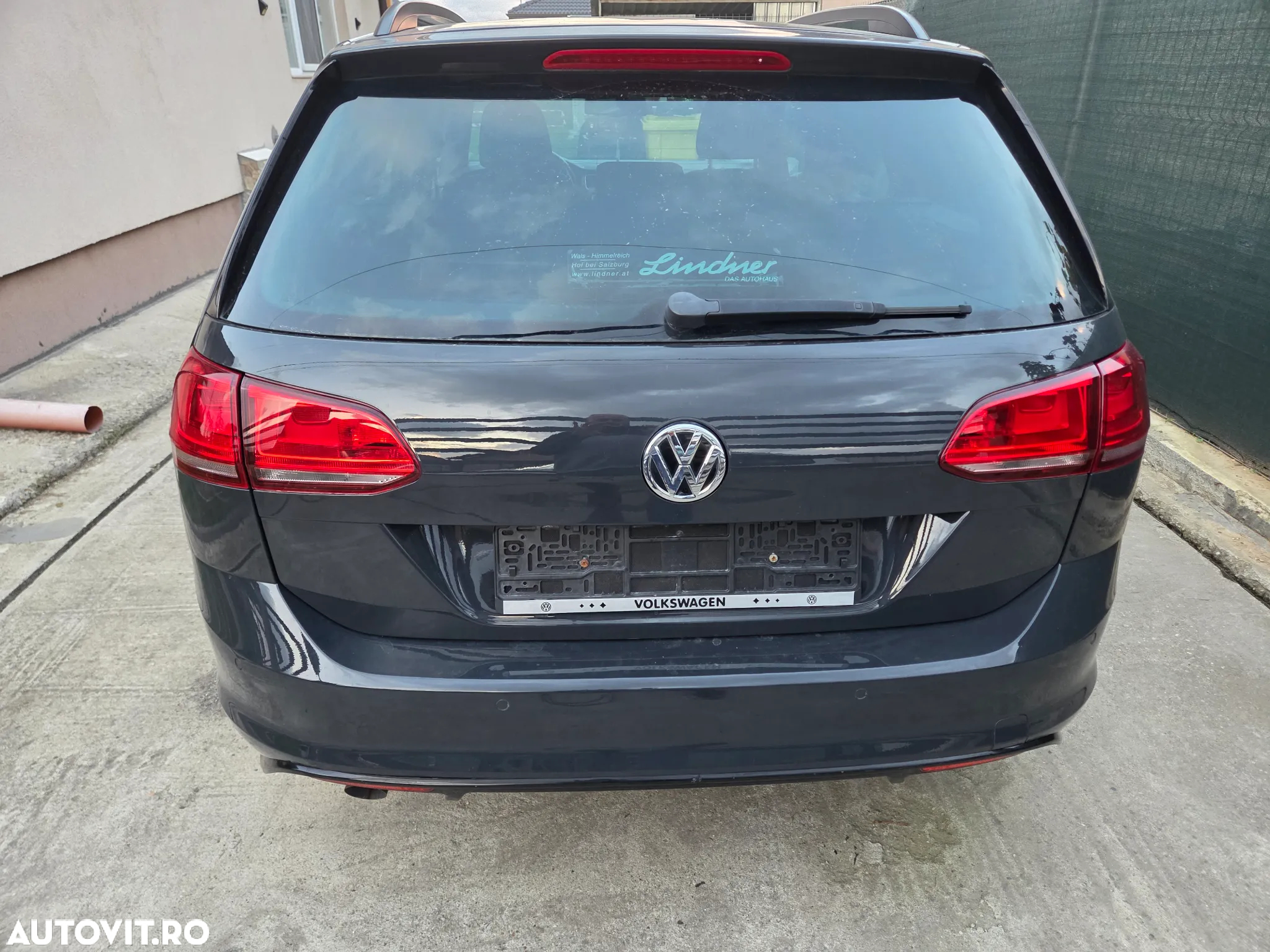 Volkswagen Golf - 9