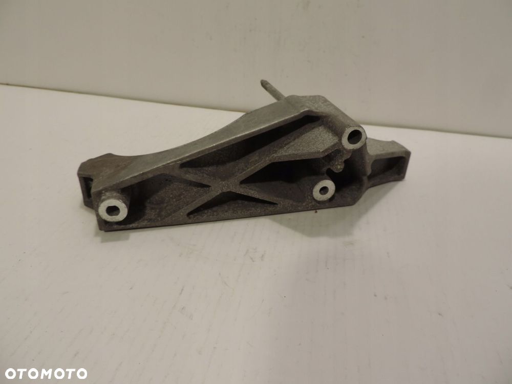 ŁAPA WSPORNIK ALTERNATORA OPEL INSIGNIA A ASTRA J IV 2.0 TURBO 12628024 - 3