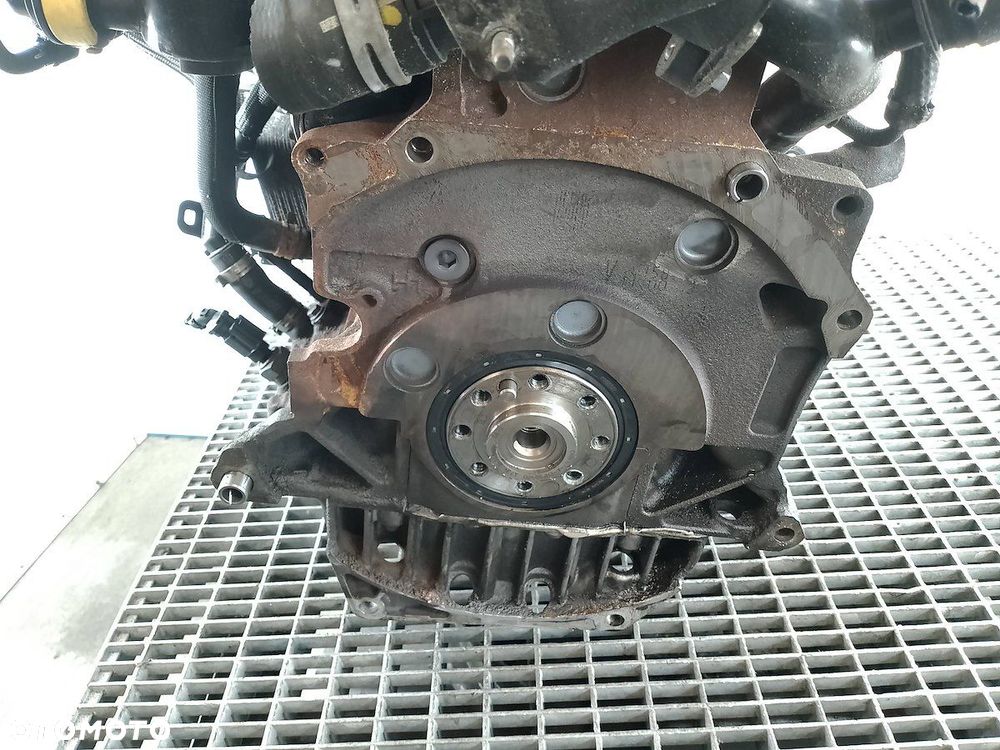 SILNIK PEUGEOT 508 I RH02 2.0 HDI - 4