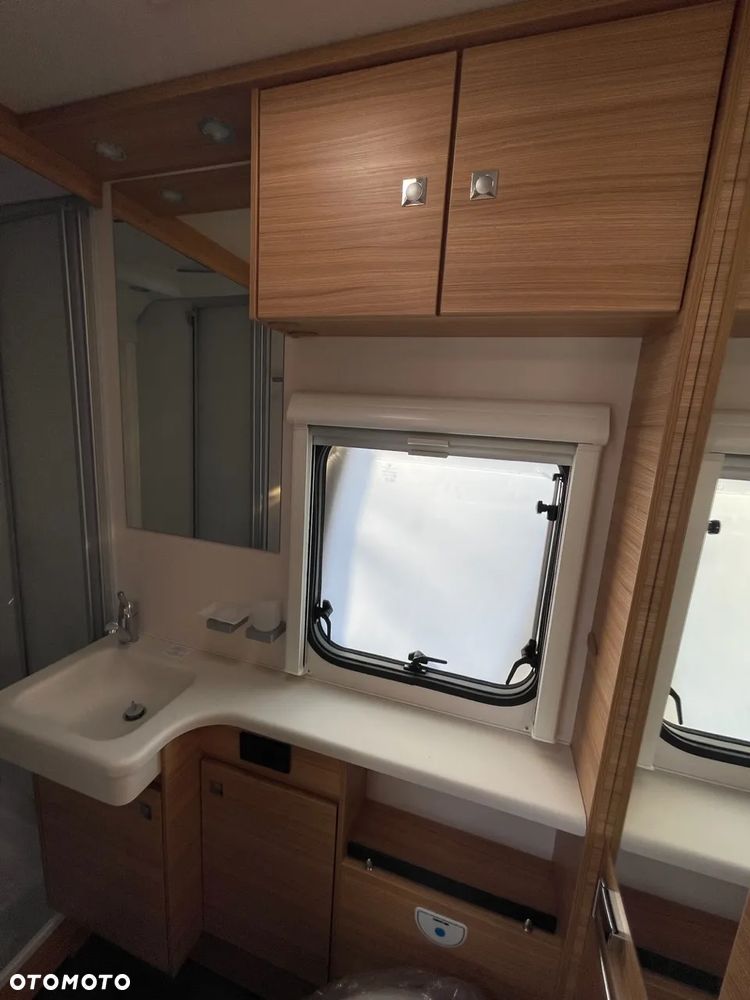 Dethleffs Camper 650 FMK - 12