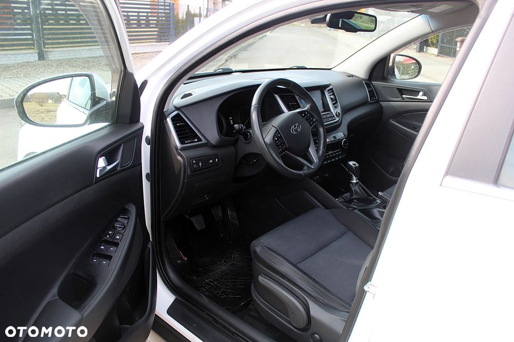 Hyundai Tucson 1.7 CRDI BlueDrive GO 2WD - 7
