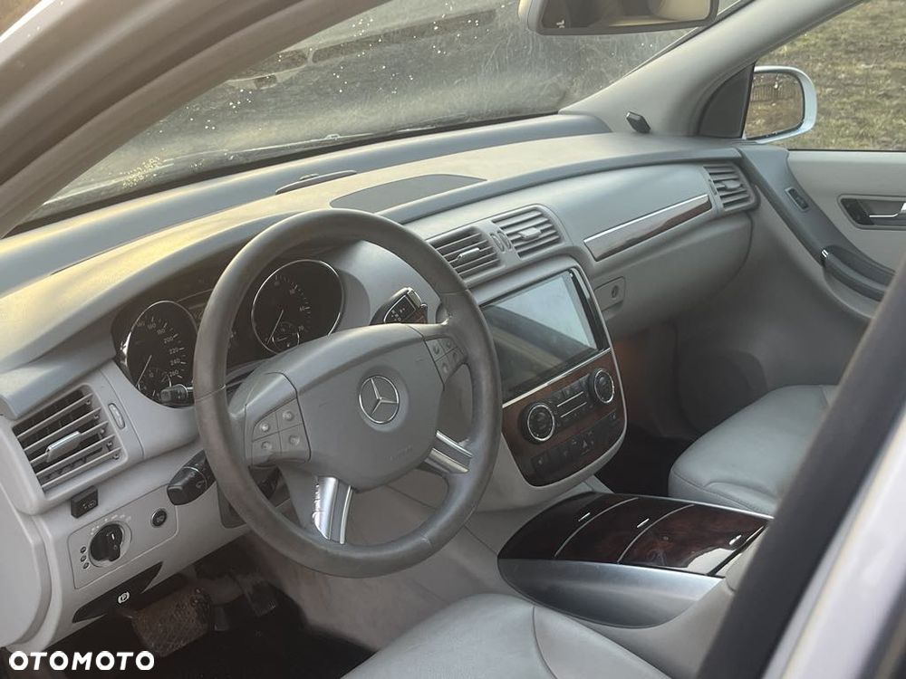 Mercedes-Benz Klasa R 350 4Matic 7G-TRONIC - 7