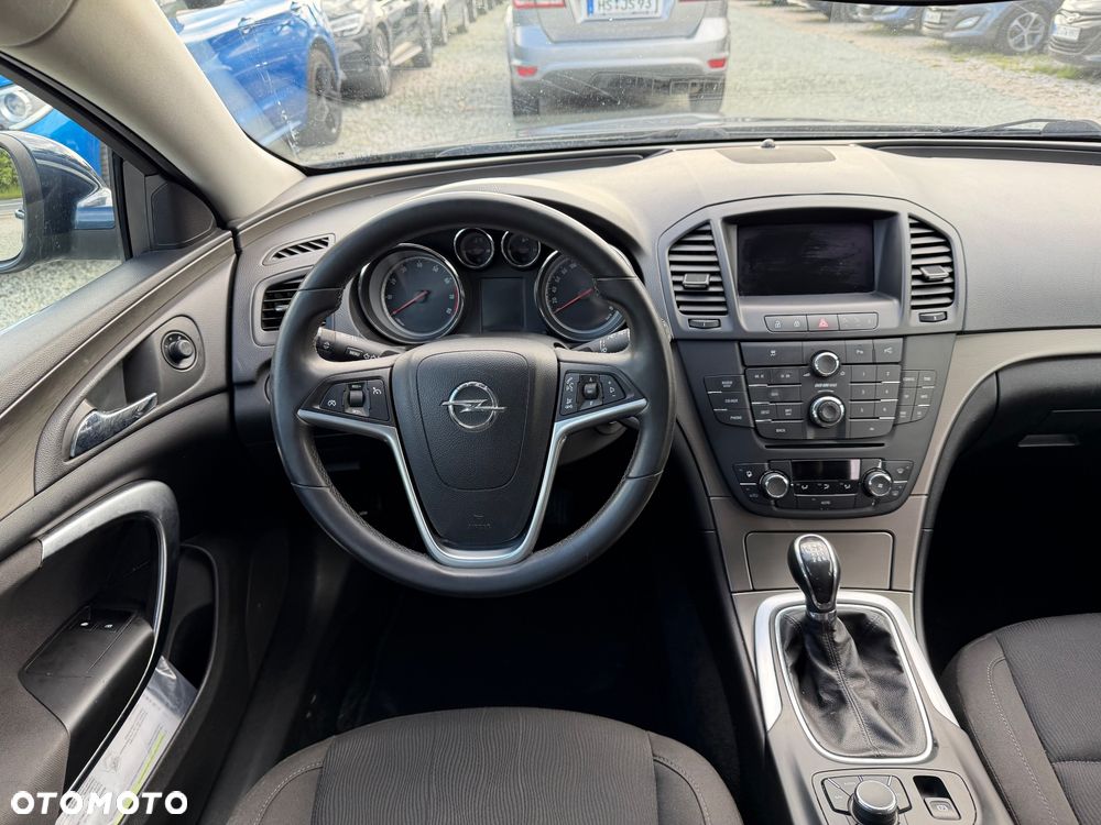Opel Insignia 2.0 Turbo Edition - 32