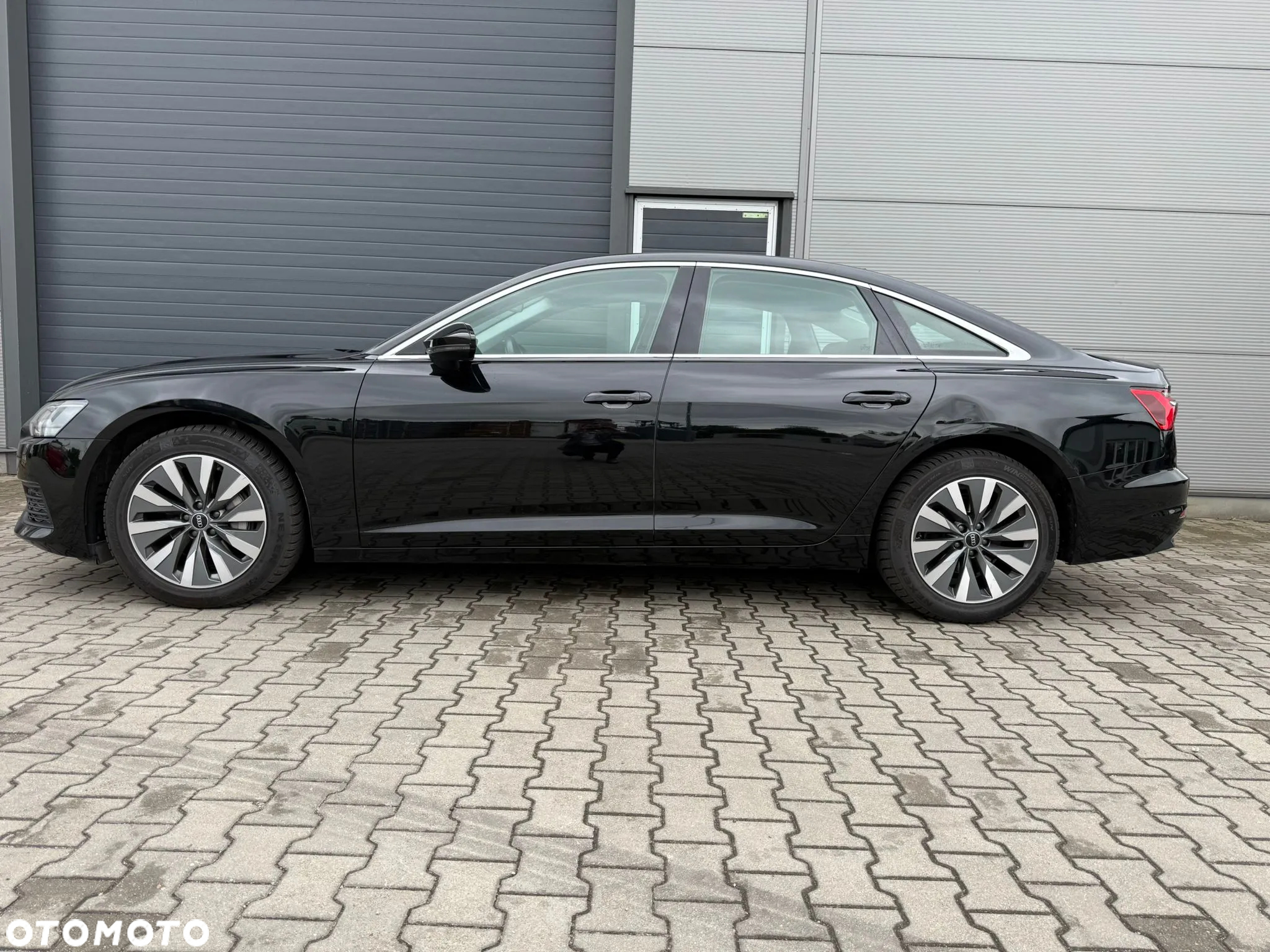 Audi A6 - 12